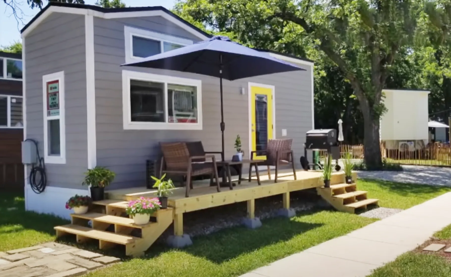 Ways to Make Money with Tiny Houses